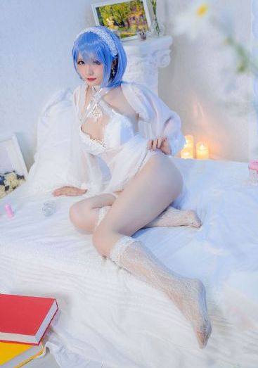日韩噜噜视频偷拍自拍_720在线手机播放